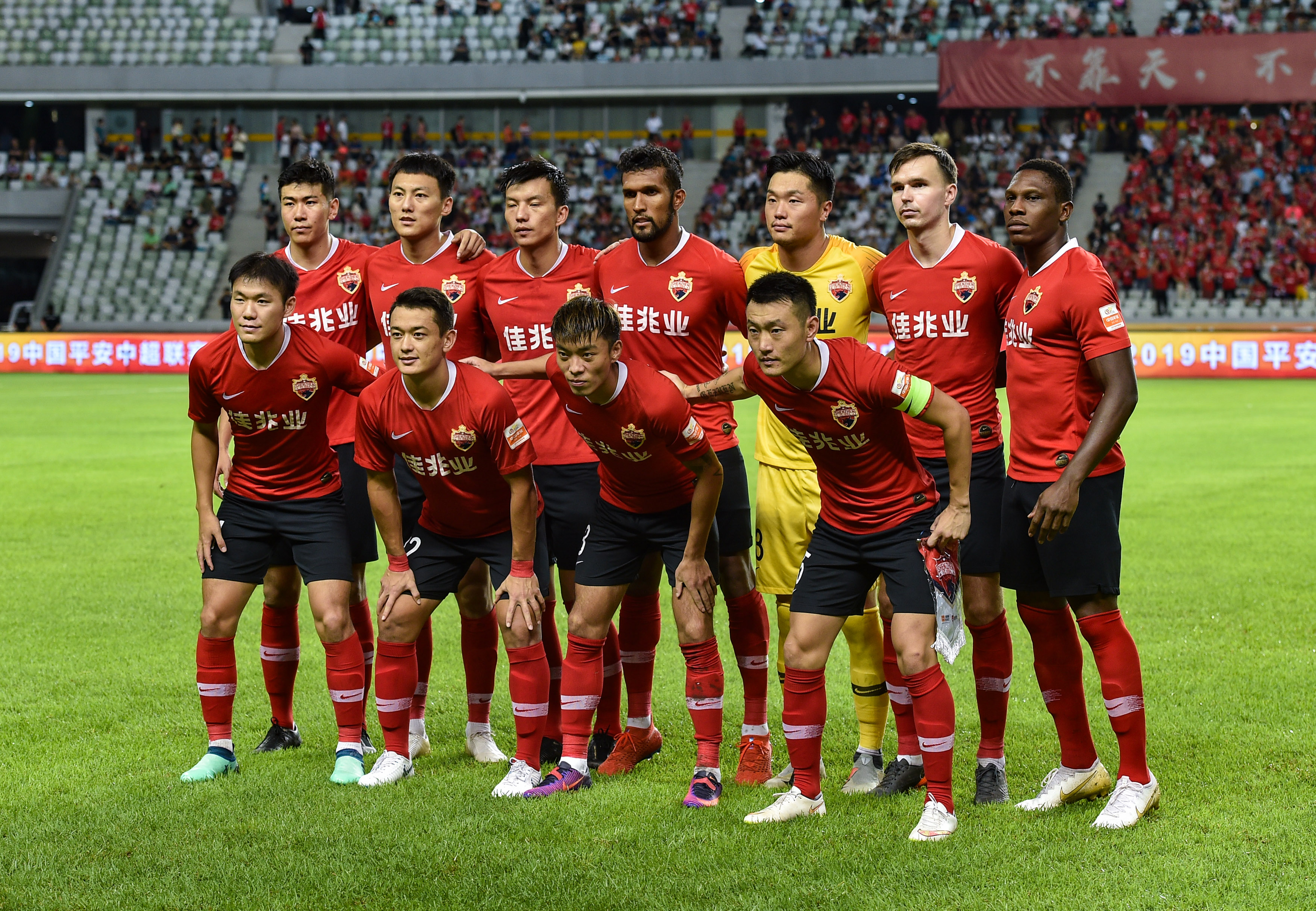 曼纳：冬窗是一个机会，中场是我们的引援关注重点
