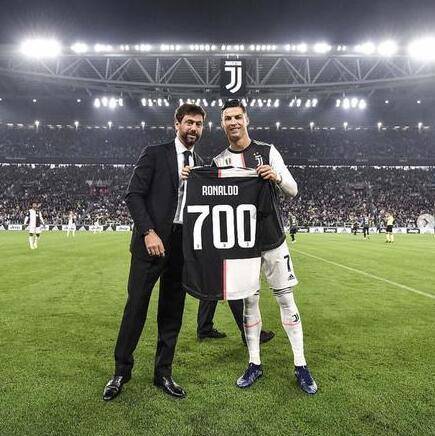 跟队：队内第二高薪+年龄超30岁，恰20续约可能成为问题（队记者：30+且队内第二高薪，恰20续约恐生变）