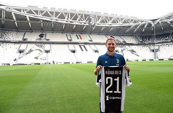 前进之鹰球员因嘲讽施蒂勒鼻子被罚款500欧，现已公开道歉