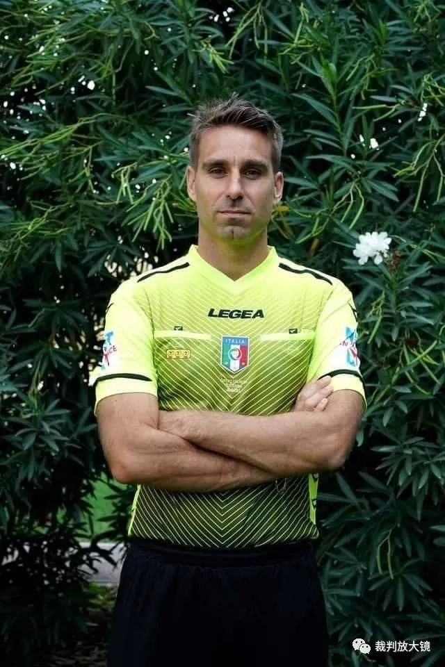 从中甲到欧洲：王博豪的“非典型”留洋之路（从中甲起步奔赴欧洲：王博豪的另类留洋之旅）